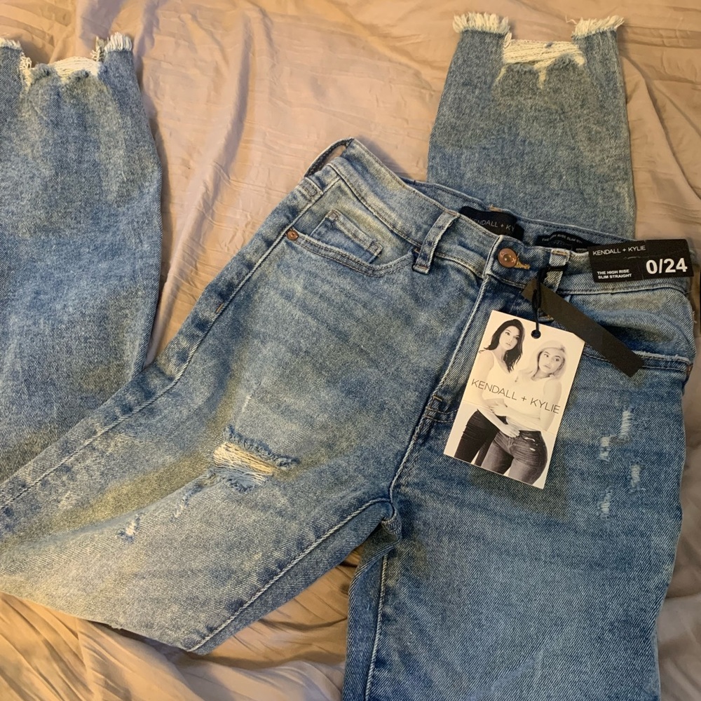 Kendal + Kylie - The High Rise Slim Straight Jeans